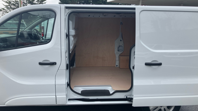 Renault Trafic Swb Diesel SL30 Blue dCi 150 Extra [Safety] Van